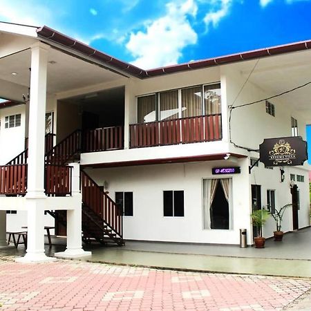 New Kesuma Villa Exclusive Stay Parit Raja Extérieur photo