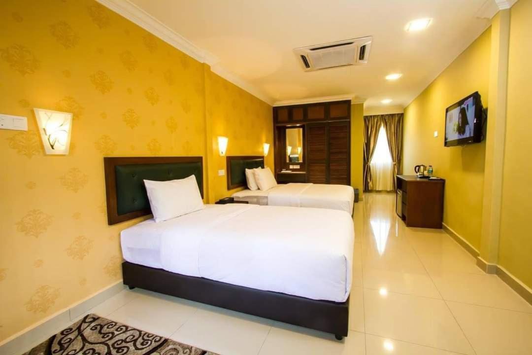 New Kesuma Villa Exclusive Stay Parit Raja Extérieur photo
